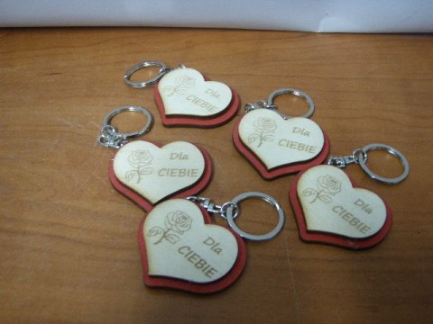 Brelok 5 szt. drewniany Dla Ciebie 5 cm. | 7945 Brelok 5 szt. drewniany Dla Ciebie 5 cm. | 7945