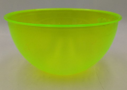 Miska plastikowa 1,5l PÓŁPRZEŹROCZYSTA Miska plastikowa 1,5l PÓŁPRZEŹROCZYSTA