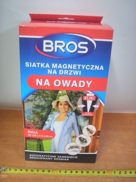 Siatka na drzwi magnetyczna 100x220 biała Siatka na drzwi magnetyczna 100x220 biała