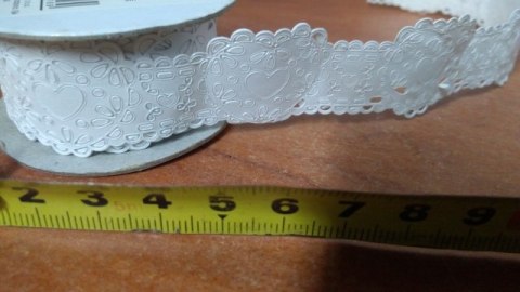 Wstążka samoprzylepna koronka biała SERCA 3 | RBS-3M009 Wstążka samoprzylepna koronka biała SERCA 3 | RBS-3M009