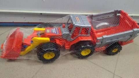 Traktor z przyczepą LAZAR SPYCHACZ Traktor z przyczepą LAZAR SPYCHACZ