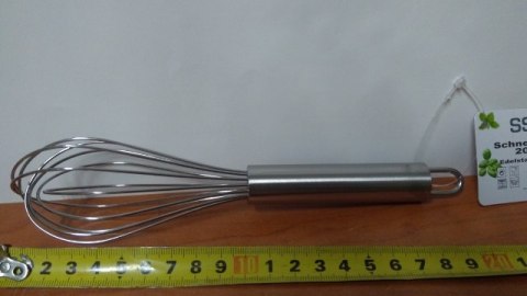 Trzepaczka nierdzewna do piany 20cm Trzepaczka nierdzewna do piany 20cm