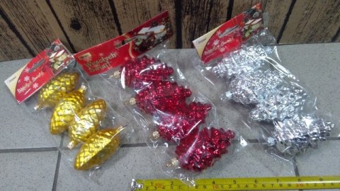 Bombki 6szt SZYSZKI METALIZOWANE Bombki 6szt SZYSZKI METALIZOWANE