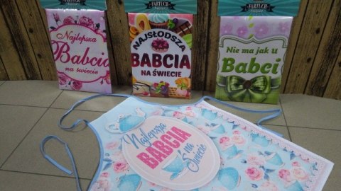Fartuch Najlepsza Babcia na świecie FP107 Fartuch Najlepsza Babcia na świecie FP107