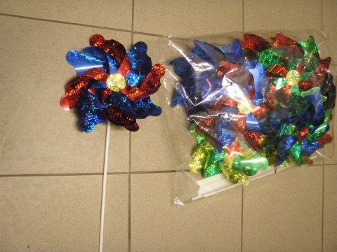 Wiatrak 10szt hologramowy duży