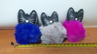 Brelok 12szt. pompon KOTEK