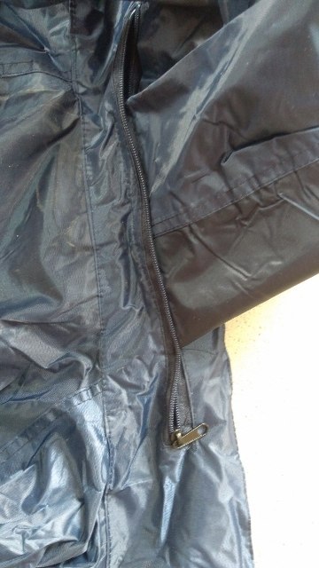 Kurtka+spodnie kpl.przeciwdeszczowy nylonowy rozm M