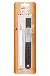 Nożyk rzemieślniczy zaw. 9 zapasowych wkładów i linijkę NOZ-1106